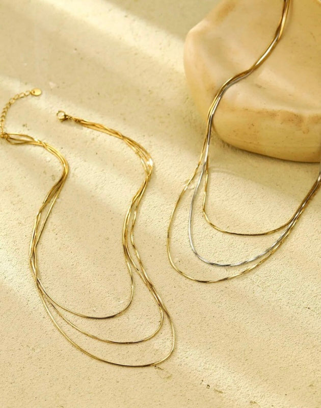 Collana Triplofilo